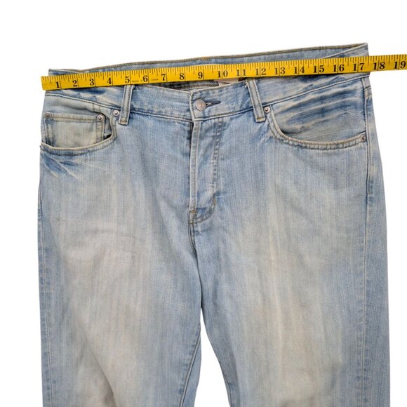Vtg GAP Straight Fit Jeans Mens Blue Light Wash Button Fly Cotton Denim Sz 33x32 - Picture 7 of 13
